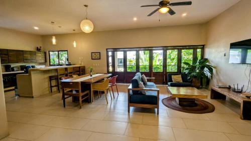 Lo de Marcos Apartamento | Los Gallos-Departamento segundo nivel