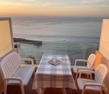Los Gigantes Apartamento | Los Gigantes in front of Sea