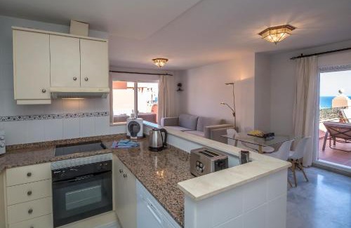 Castillo de Sabinillas Apartamento | Los Hidalgos Penthouse