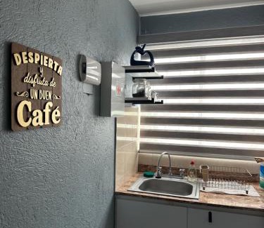 Tesistán Casa | Los Laureles