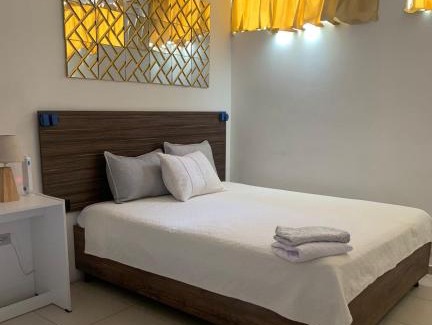 Simon Bolivar Apartamento | Los Soles Suite Mall del Sol Guayaquil Airport