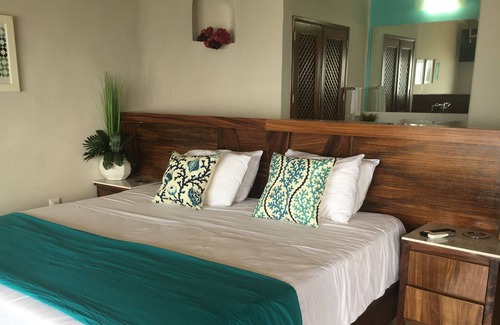 Puerto Vallarta Condominio | Los Tules Mexican Resort