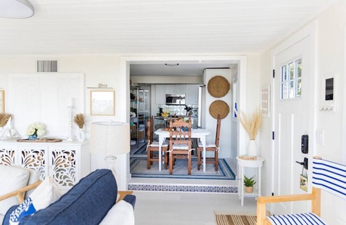 Englewood Casa | "Lost Loon" Oceanfront Cottage by Roxy Rentals