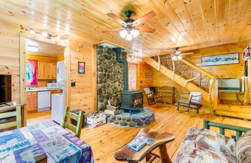 Schroon Lake Casa | Lost Pond Cabin
