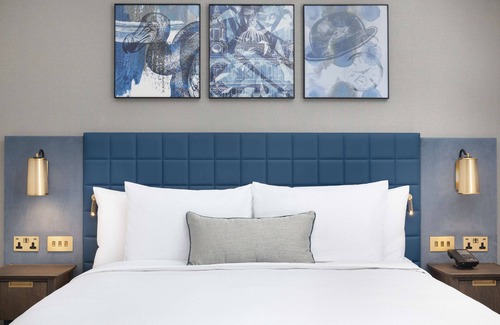 The City of London Hotel | Lost Property St. Paul's London, Curio Collection By Hilton