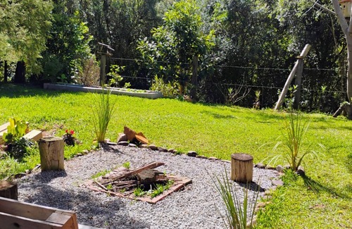 Anitapolis Cabina | Lost River Cabin Entire space with beautiful forest trails and beautiful waterfalls.
