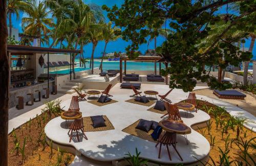 Centro - Supmza 001 Hotel | Lotus Beach Hotel - Adults Only