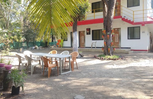 Chendhare Cabaña | Lotus Coastal cottage
