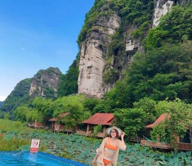 Hoa Lu Casa | Lotus Field Homestay