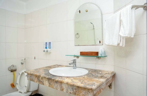 Bac Ninh Hotel | Lotus Hotel 2 Khach San Bac Ninh
