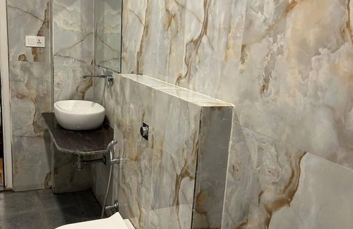 Sarnath Hotel | Lotus Hotel Inn