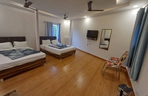 Sarnath Hotel | Lotus Hotel Inn