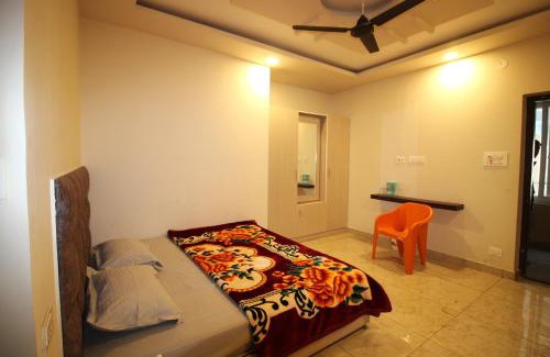 Mohal Casa | Lotus Inn River View