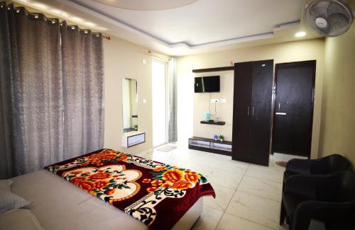 Mohal Casa | Lotus Inn River View