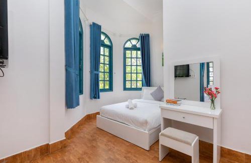 Phuong Hotel | Lotus Luxury Villa Da Lat