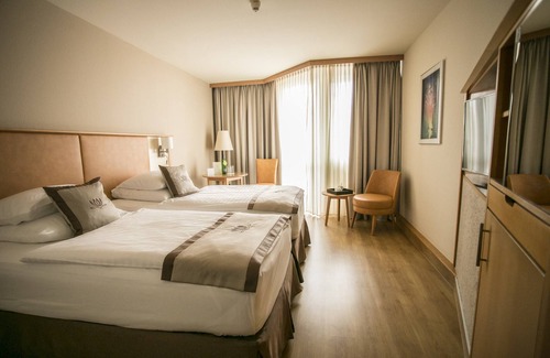 Heviz Hotel | Lotus Therme Hotel & Spa