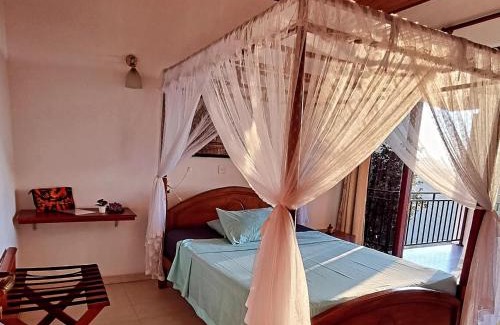Kandy Hotel | Lotus Villa Kandy