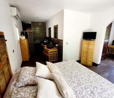Roquesteron Cama Y Desayuno | Lou mas del ranc