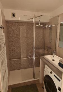 Paradou Apartamento | Lou Olivie, appartement climatisé avec piscine aux pieds Alpilles