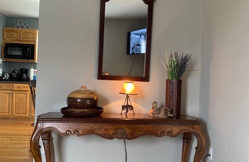 Hampton Apartamento | Lou's Loft of Hampton, TN