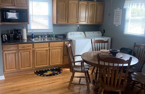 Hampton Apartamento | Lou's Loft of Hampton, TN