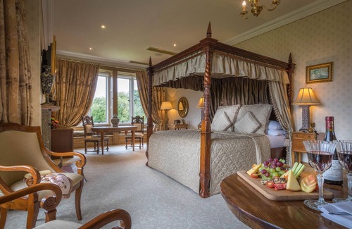 Mohill Hotel | Lough Rynn Castle