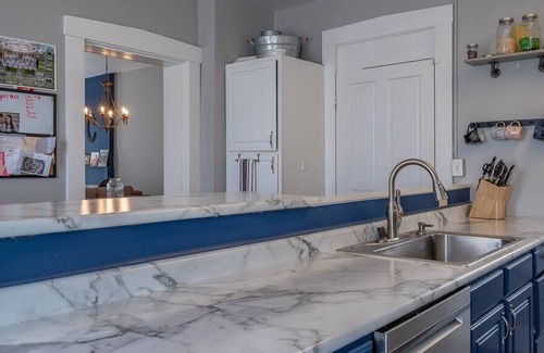 Davenport Casa | Louis Hebert House Su