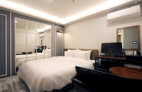 Beomil-dong Hotel | Louis Hotel Busan Beomildong