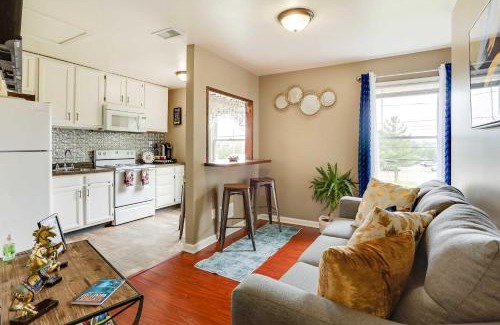 Bashford Manor Casa | Louisville Apartment - Walk to Restaurants!