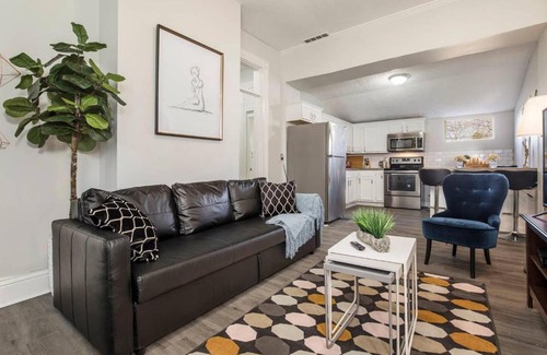 Shelby Park Casa | Louisville Dream House 4BR 2BA by CozySuites