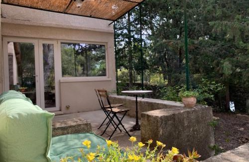 Quartier des Espesses Casa | Loumaset-agréable petite maison-garrigues de Nîmes