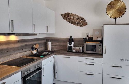 Karthause Apartamento | Lounge 3, top apartment with two bedrooms and parking at the house