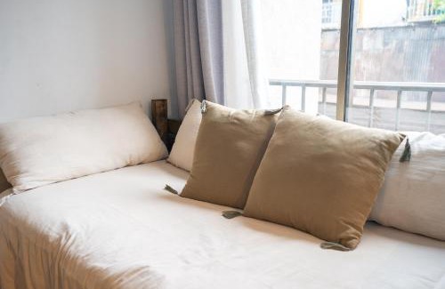 Lastarria Apartamento | Lounge Lastarria - Wifi, 2 beds, Equiped Kitchen