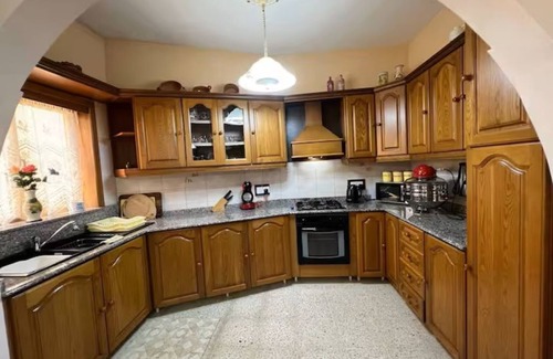 San Gwann Casa | Lourdes House