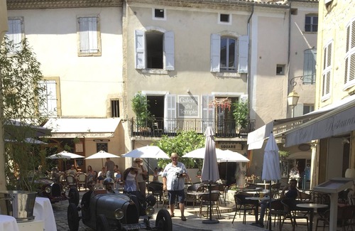 Lourmarin Apartamento | Apartamento de lujo en Lourmarin ubicación central de Air Con