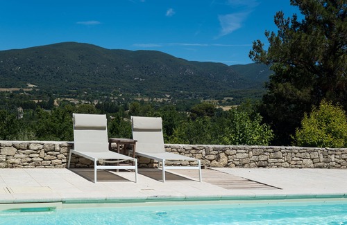 Lourmarin Casa | Bastide provenzal con vistas y piscina privada en Lourmarin