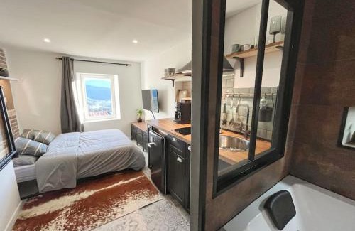 La Penne Apartamento | Love and spa vue montagne