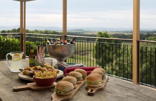 Lovedale Casa | Lovedale Harvest Views House