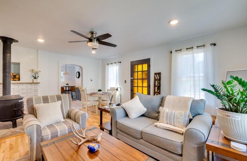 Loveland Casa | Loveland Retreat with Bicycles, Deck and Fire Pit!