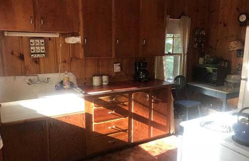 Sanbornville Cabaña | Lovell Lake Camp con 200 'frente al mar privado