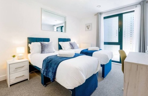 Redhill Condominio | Lovely 1 bed flat with patio in Central Redhill