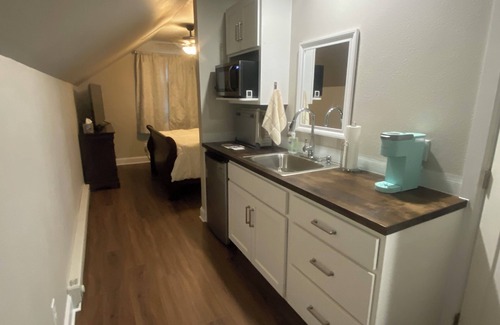 Wapiti Apartamento | Lovely 1-bedroom apartment 30 miles from Yellowstone & 30 minutes from Cody