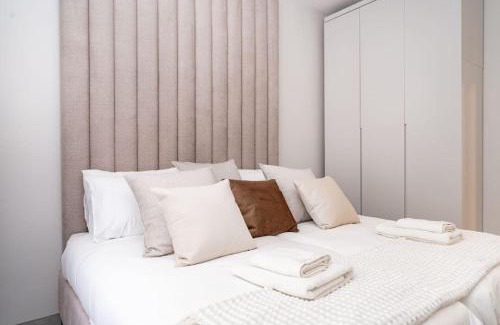 Mea She'arim Apartamento | Lovely 1 bedroom apt w/pool. Haneviim st jerusalem
