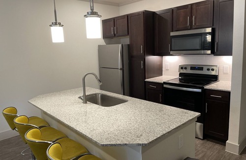 Garden Oaks Apartamento | Lovely 1 bedroom comfy unit with pool