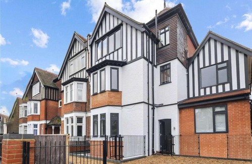 South Acton Apartamento | Lovely 1-bedroom flat with Patio