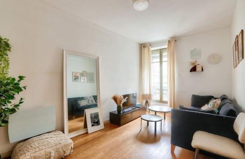 Cite Rouge Apartamento | Lovely 1 BR Flat near Colonel Fabien metro station