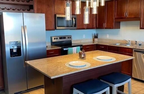 Panama City Beach Complejo | Lovely 1Bd/2bath + Bunk Room & 2 Queen Sofa Beds