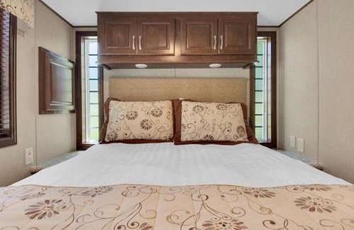 Gatlinburg - Pigeon Forge Chalet De Esquí | Lovely 1BR Cottage with Loft