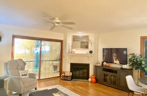 Egg Harbor Condominio | Lovely 2 bdrm 2 ba condo with awesome view of Egg Harbor short walk to downtown