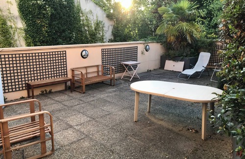 Orsay Apartamento | Lovely 2 bdrm appt in heart of Orsay, 30 mins from Paris